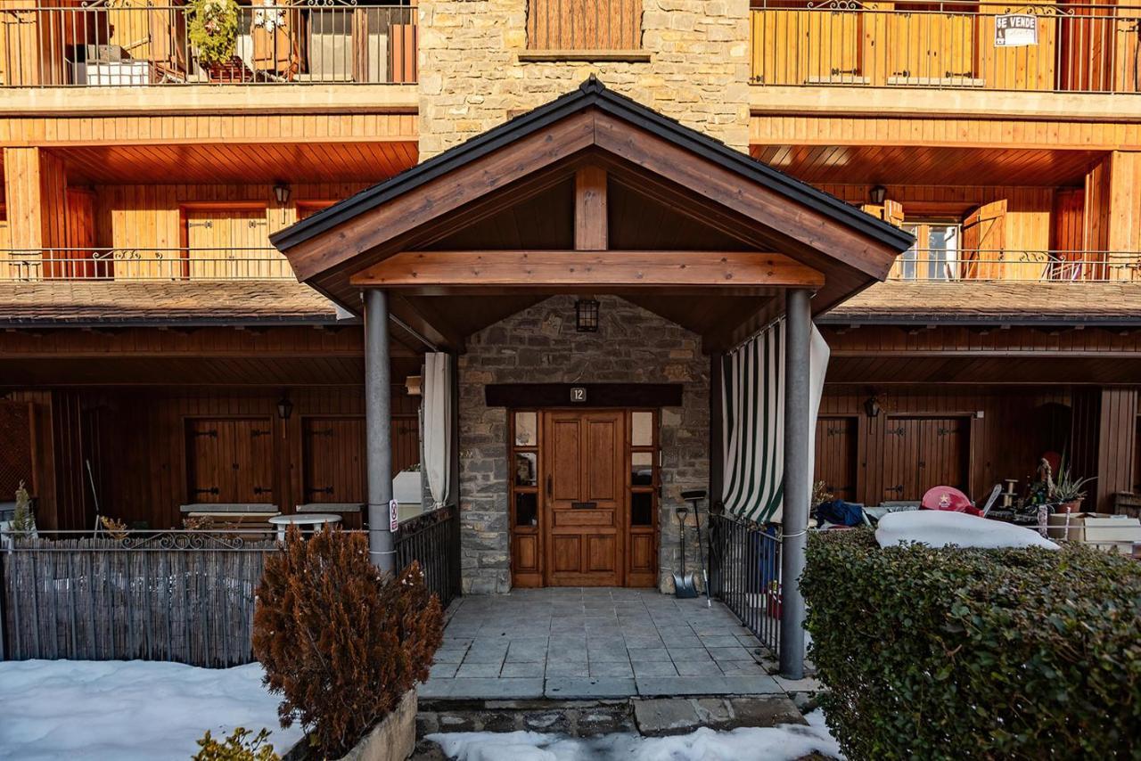 Casa Honoria Amplio, Con Vistas Y Parking - Arafita Escarrilla
