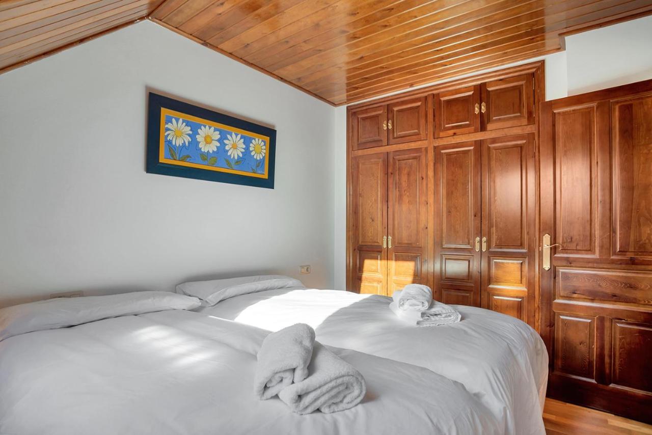 Casa Honoria Amplio, Con Vistas Y Parking - Arafita Escarrilla